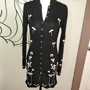 Gorgeous sweater with embroidery on body and sleeves